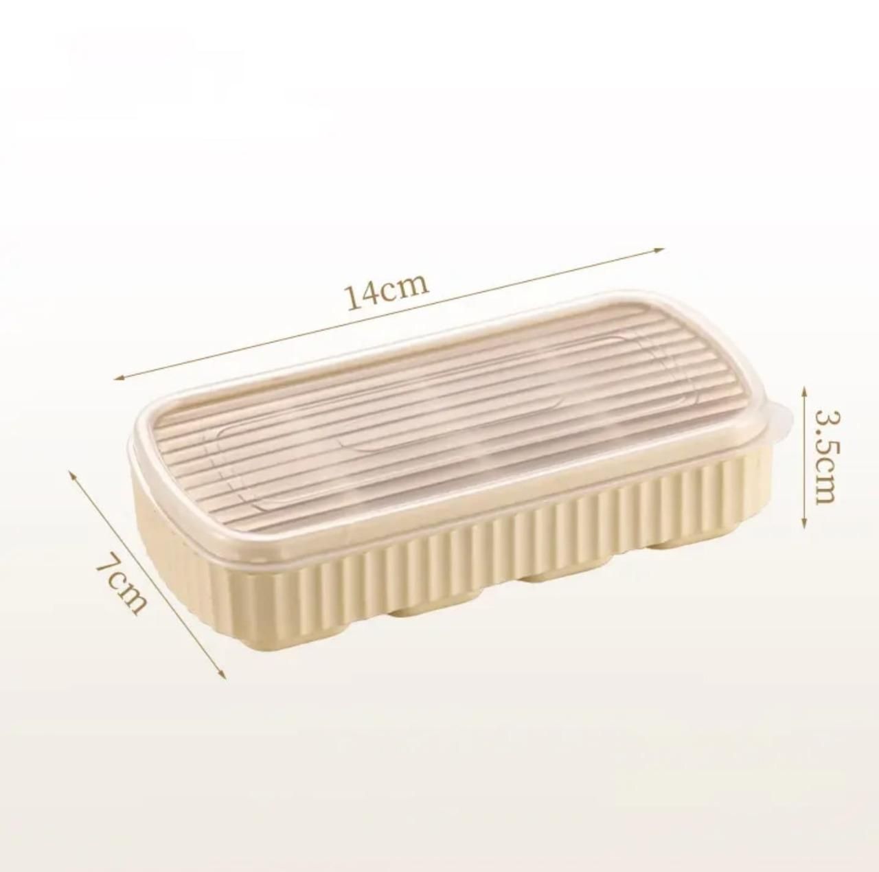 (Pack of 4) Mini Silicone Ice Cube Tray with Lid