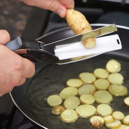 Clever Cutter 2 In 1 Knife And Cutting Board (2 Pcs)