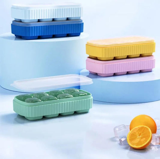 (Pack of 4) Mini Silicone Ice Cube Tray with Lid